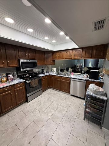 7015 COGNAC DRIVE 6, New Port Richey, FL 34653