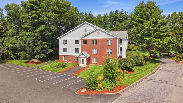 1 Timberwood Dr 206, Goffstown, NH 03045