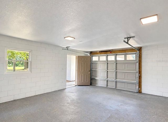 5203 NW 61ST LANE, Ocala, FL 34482