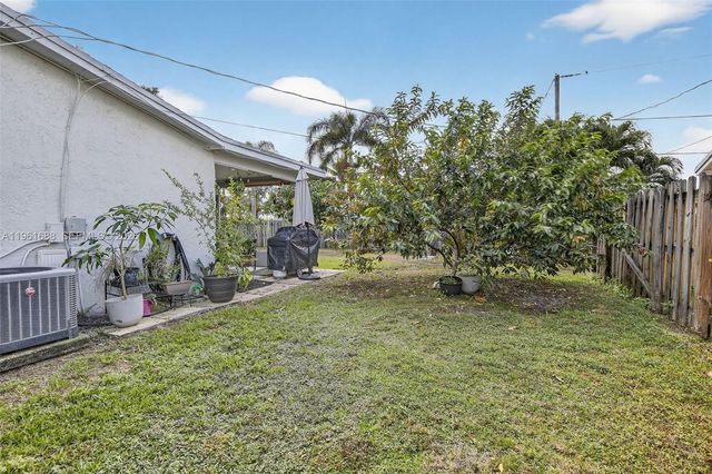 4221 NW 114th Ave, Sunrise, FL 33323
