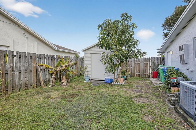 4221 NW 114th Ave, Sunrise, FL 33323