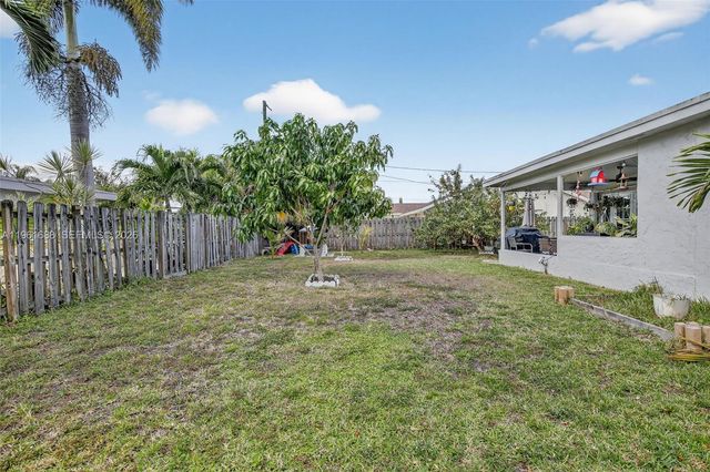 4221 NW 114th Ave, Sunrise, FL 33323