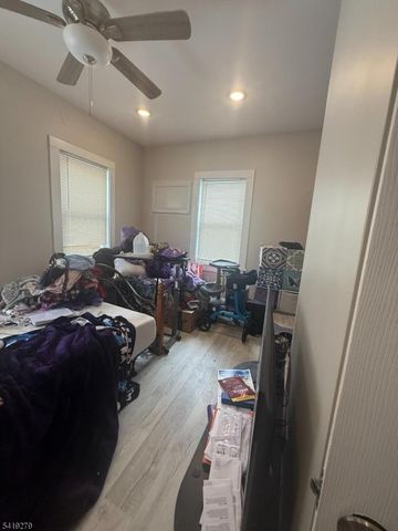 28 Fisher Ave, Bound Brook Boro, NJ 08805
