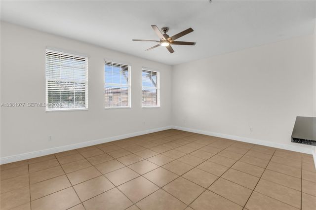 936 SW 147th Ave 2903, Pembroke Pines, FL 33027