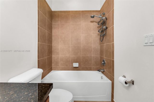 936 SW 147th Ave 2903, Pembroke Pines, FL 33027