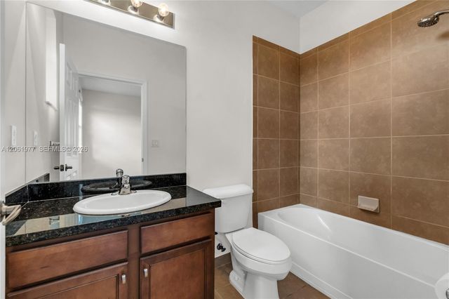 936 SW 147th Ave 2903, Pembroke Pines, FL 33027