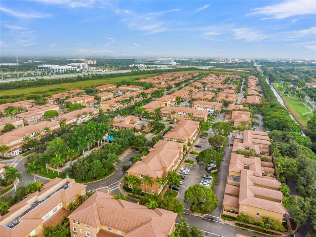 936 SW 147th Ave 2903, Pembroke Pines, FL 33027