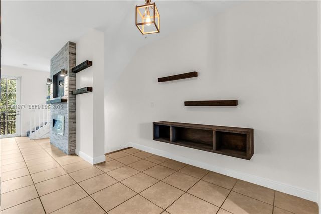 936 SW 147th Ave 2903, Pembroke Pines, FL 33027