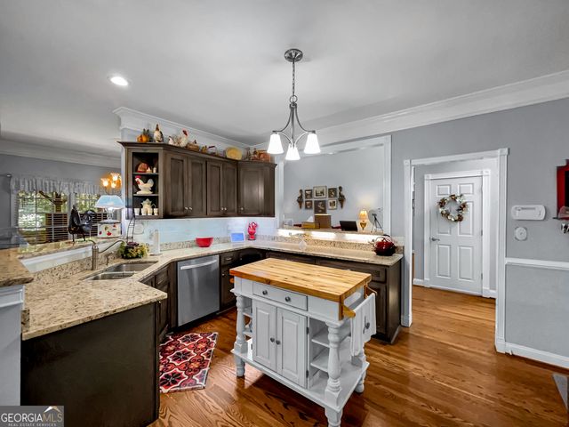 129 Buckeye Branch Drive, Athens, GA 30605