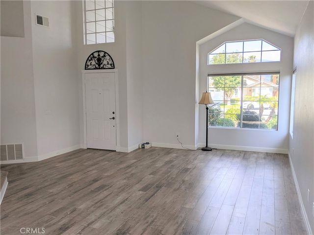 15073 Cornflower Court, Fontana, CA 92336