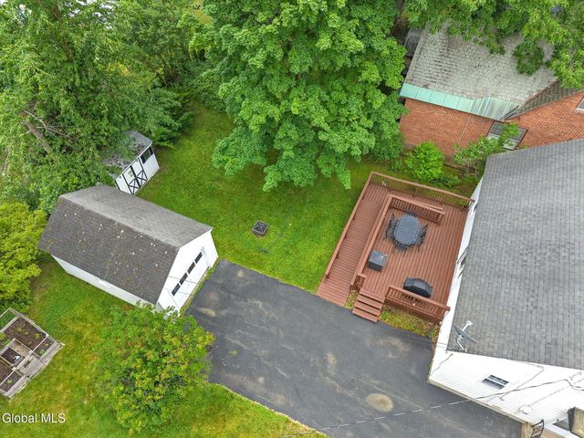 1548 Myron Street, Niskayuna, NY 12309