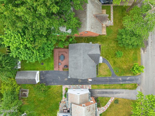 1548 Myron Street, Niskayuna, NY 12309