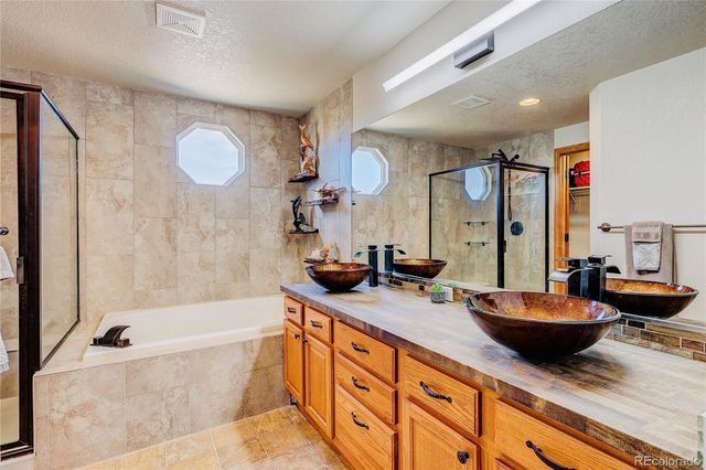 1678 S Parkdale Circle, Erie, CO 80516