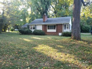 3937 Belcross Drive, Charlotte, NC 28205