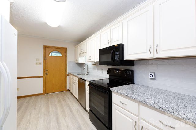 1667 Heatherhill Road, Rock Hill, SC 29732