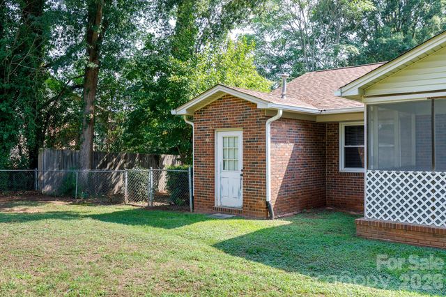 1667 Heatherhill Road, Rock Hill, SC 29732