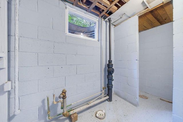 1604 N Green Bay ROAD, Mount Pleasant, WI 53406