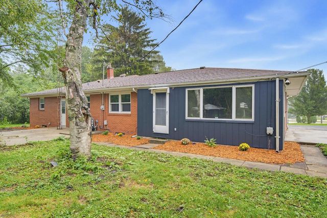 1604 N Green Bay ROAD, Mount Pleasant, WI 53406