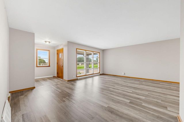 1604 N Green Bay ROAD, Mount Pleasant, WI 53406