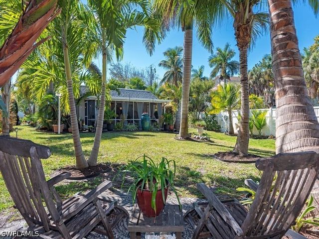 23 Knights Bridge RD A54, Naples, FL 34112