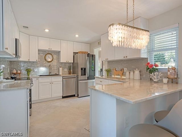 23 Knights Bridge RD A54, Naples, FL 34112