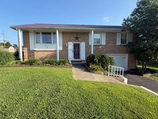 926 Riverside Drive, Harrodsburg, KY 40330