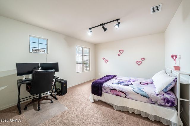 8834 S 70TH Lane, Laveen, AZ 85339