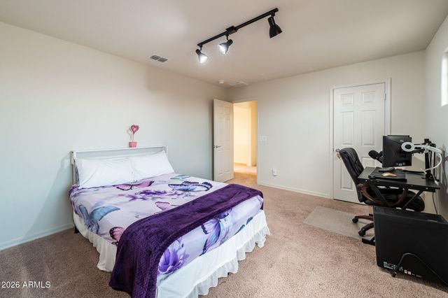 8834 S 70TH Lane, Laveen, AZ 85339