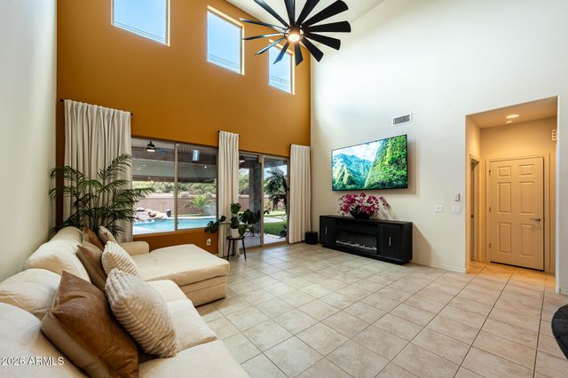 8834 S 70TH Lane, Laveen, AZ 85339