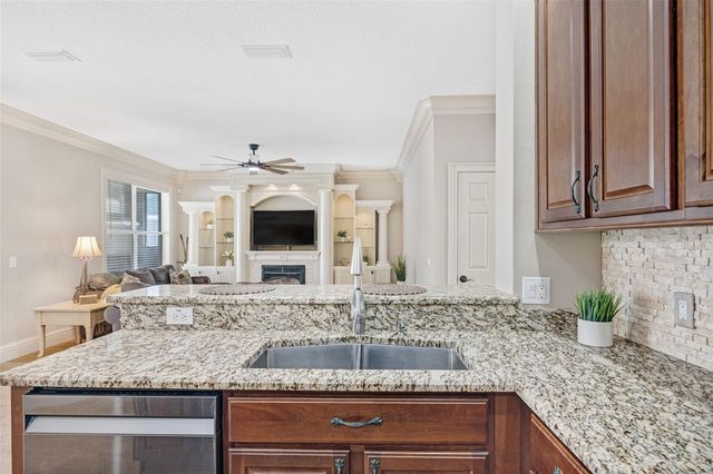 2817 ROLLING ACRES PLACE, Valrico, FL 33596