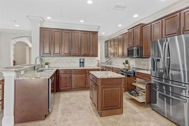 2817 ROLLING ACRES PLACE, Valrico, FL 33596