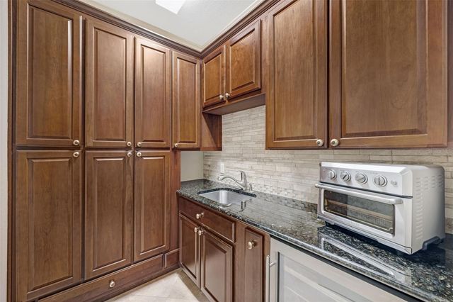 2817 ROLLING ACRES PLACE, Valrico, FL 33596