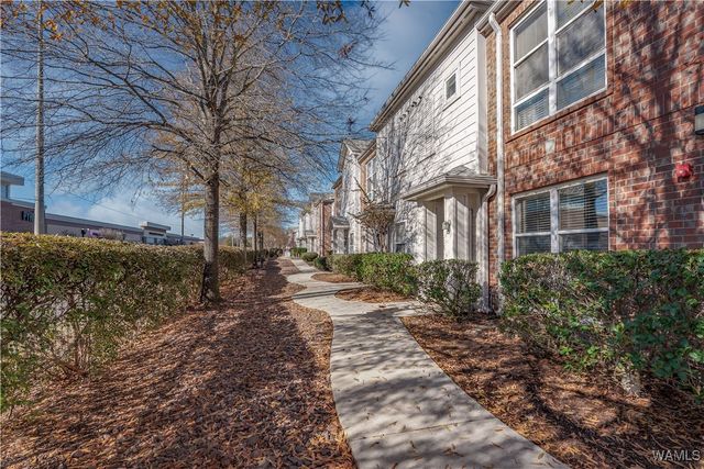 600 13th E 213, Tuscaloosa, AL 35401