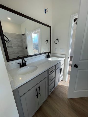 31 Halsey Street, Central, SC 29630