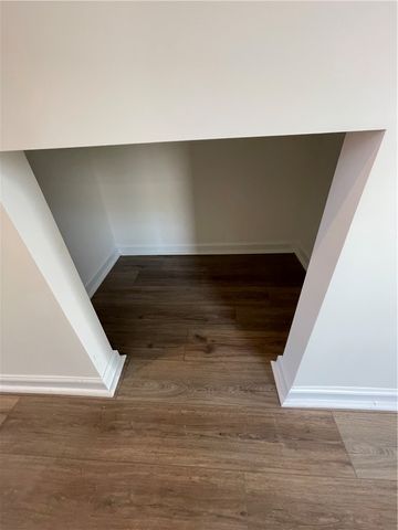 31 Halsey Street, Central, SC 29630