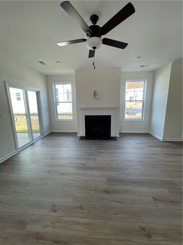 31 Halsey Street, Central, SC 29630