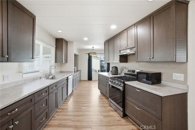 65 Via Sintra 65, Camarillo, CA 93012