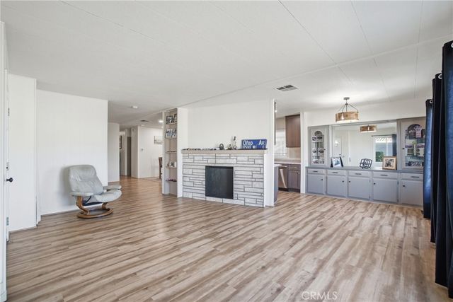 65 Via Sintra 65, Camarillo, CA 93012