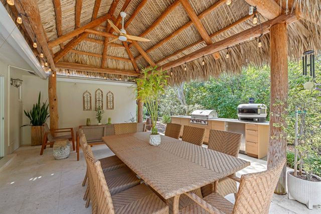 2865 SW 9th Street, Boynton Beach, FL 33435