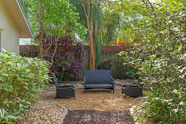 2865 SW 9th Street, Boynton Beach, FL 33435