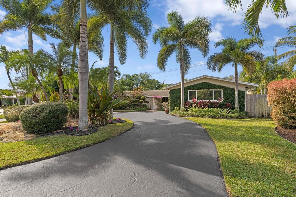2865 SW 9th Street, Boynton Beach, FL 33435