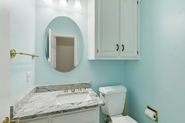 848 Birdsong, Bedford, TX 76021