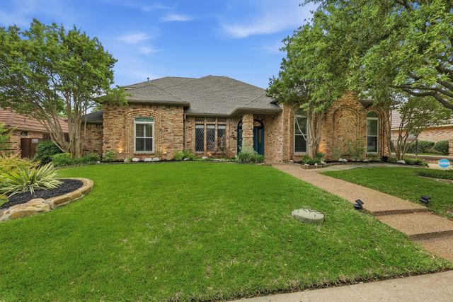 848 Birdsong, Bedford, TX 76021
