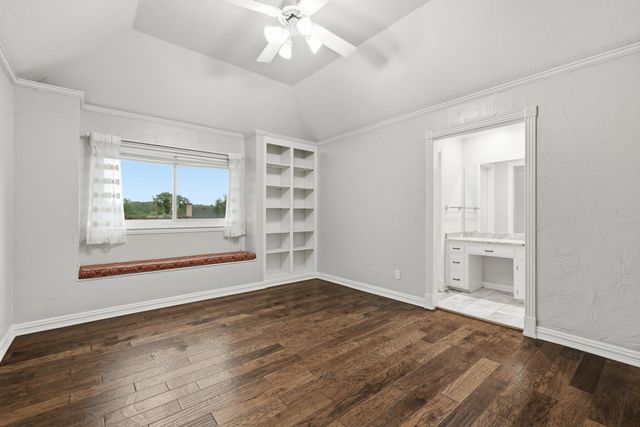 848 Birdsong, Bedford, TX 76021