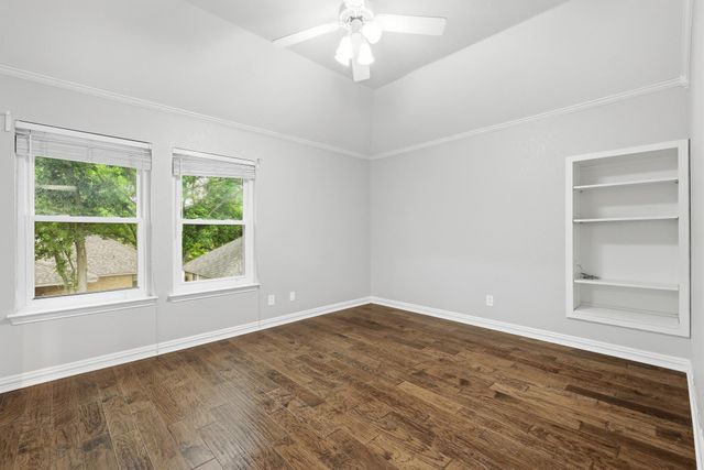 848 Birdsong, Bedford, TX 76021