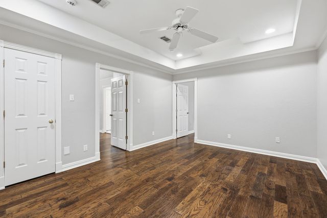 848 Birdsong, Bedford, TX 76021