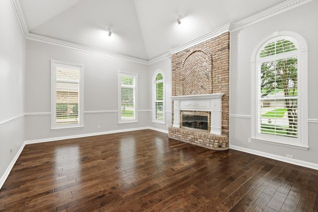 848 Birdsong, Bedford, TX 76021