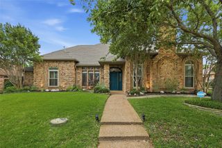 848 Birdsong, Bedford, TX 76021