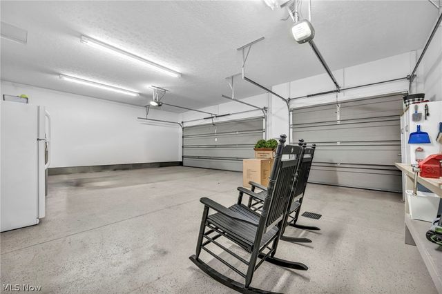 3302 Ashton Drive, Uniontown, OH 44685