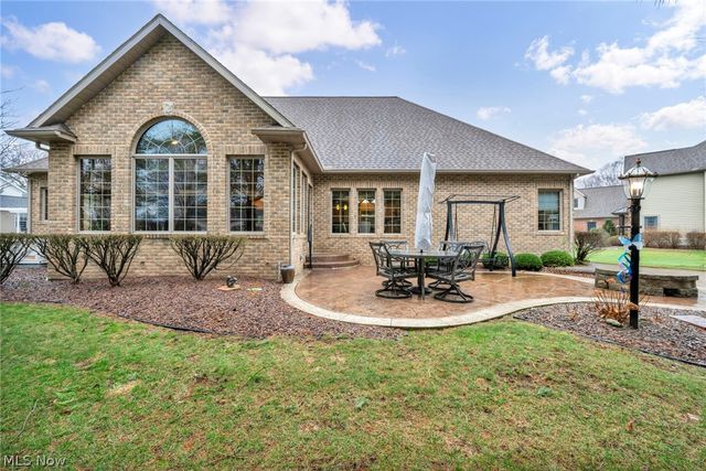 3302 Ashton Drive, Uniontown, OH 44685